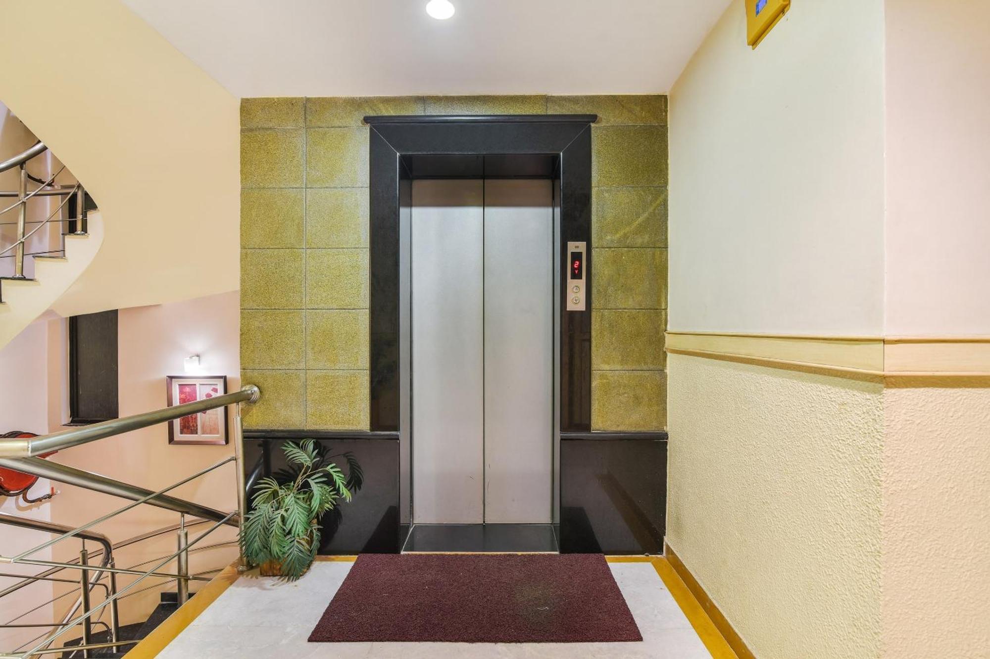 Super Capital O Grand Plaza Ξενοδοχείο Κοϊμπατόρε Εξωτερικό φωτογραφία